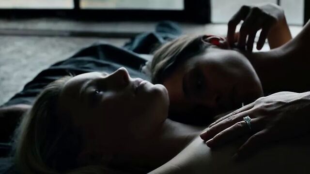 Below Her Mouth (2017) VF